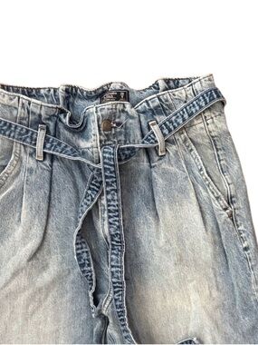 Abercrombie & Fitch Ultra High Rise Paperbag Mom Jeans